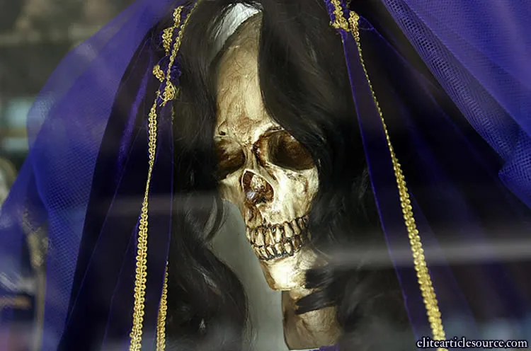 Culto a la Santa Muerte